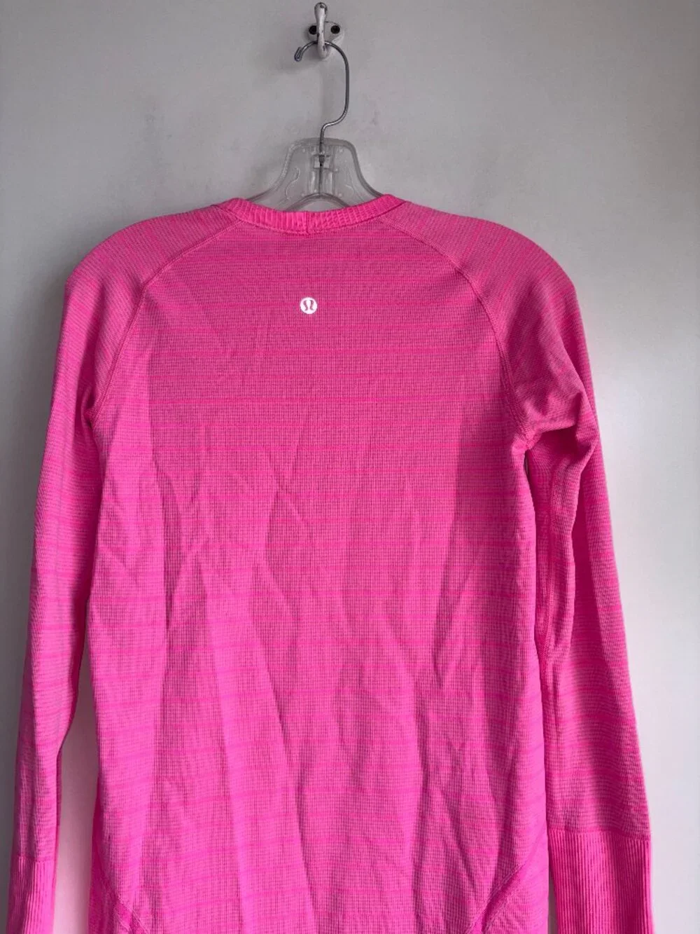 LULULEMON Swiftly Tech Long Sleeve Size 8 Pink